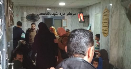 متطوعون بالمنوفية ينظمون قافلة طبية للكشف على المواطنين بالمجان 