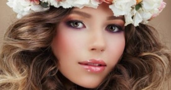 لو عينك صغيرة.. 5 خدع فى المكياج هتخليها تبان بشكل أكبر