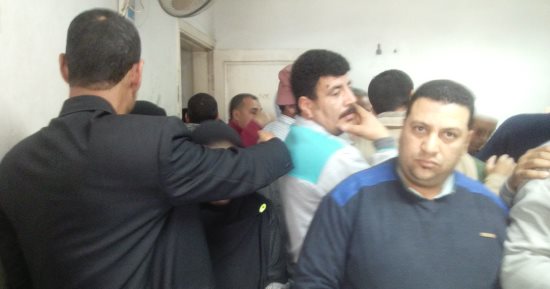 صور .. 6 آلاف مواطن يحررون توكيلات تزكية الرئيس السيسى بكفر الشيخ