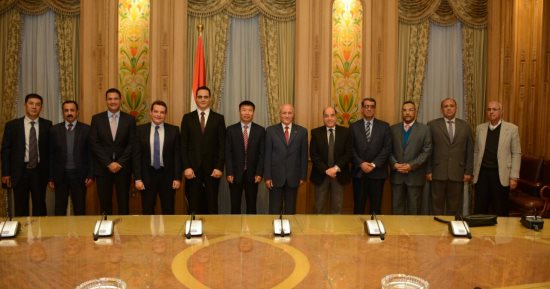 مذكرة تفاهم بين "الإنتاج الحربى" ومجموعة صينية لإنتاج مواسير الصلب 