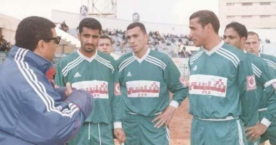 شاهد.. أسامة نبيه بقميص غزل المحلة