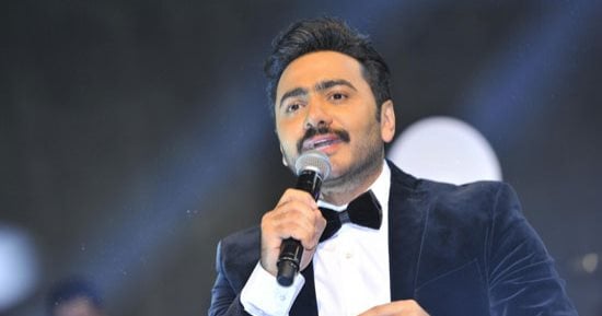 تامر حسنى: فخور أن أكون صوت مصر بأغنية كأس العالم مع العالمى جيسون ديرولو.. فيديو