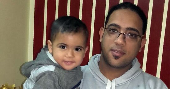 صور .. مأساة طفل بالغربية يحتاج إلى 50 الف جنيه لزراعة قوقعه