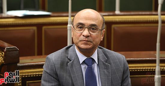 قرار جمهورى بتعيين وزير شئون مجلس النواب رئيسا لبعثة الحج الرسمية