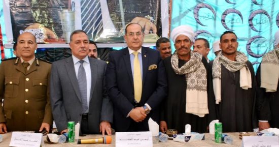 جلسة صلح بين عائلتى الحرارزة والمراعوة بقرية الشورانية يحضرها محافظ سوهاج