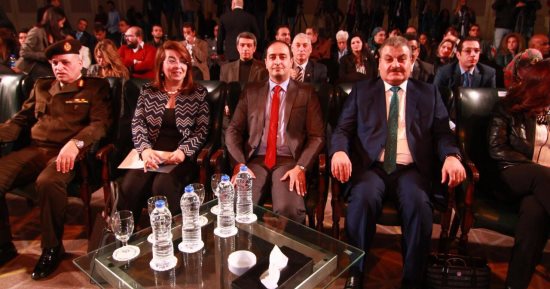 نتائج حملات الكشف عن المخدرات بين سائقى الحافلات المدرسية × 12 معلومة