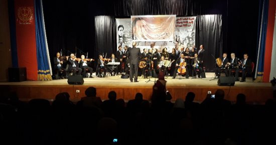 فيديو.. ثقافة بورسعيد" يحتفل بـ 100 عام على ميلاد الرئيس الراحل عبدالناصر بأغانى وطنية