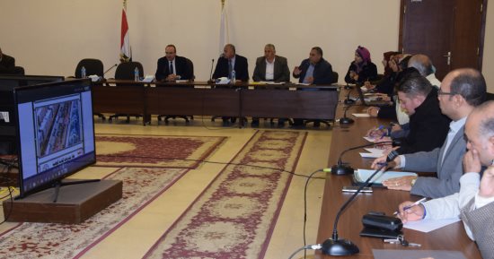 محافظ بنى سويف : إعداد خريطة مدعومة بالوسائل الحديثة للفرص الإستثمارية
