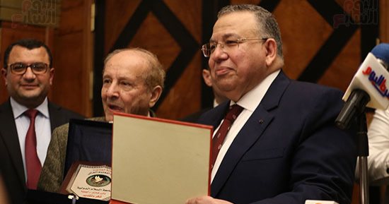 منح نواب بالبرلمان الدكتوراة الفخرية من جامعة السلام الدولية فى ليبيا (صور)