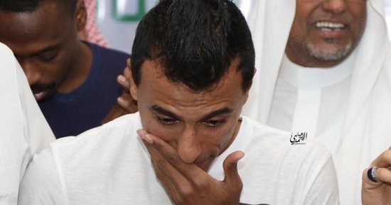 فيديو.. عبد الشافى يودع الأهلى السعودى بالدموع فى حفل التكريم