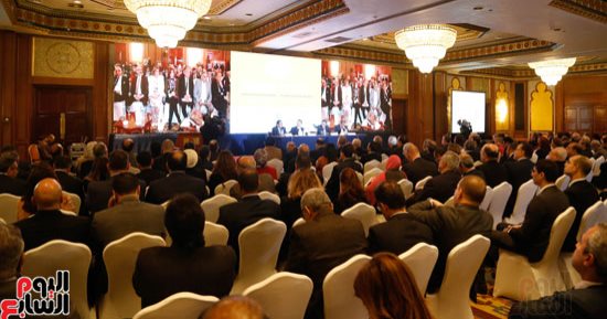 وزيرة التخطيط: القطاع غير الرسمى يستحوذ على 40% من إجمالى اقتصاد مصر