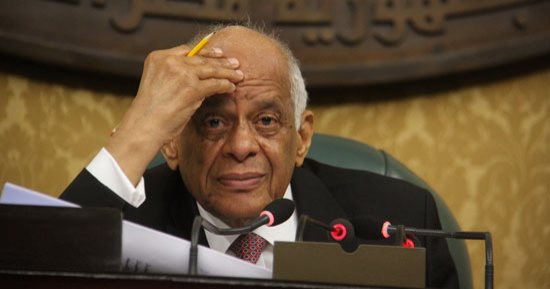 استقبال حافل للوفد البرلمانى المصرى برئاسة على عبد العال لدى وصوله البحرين