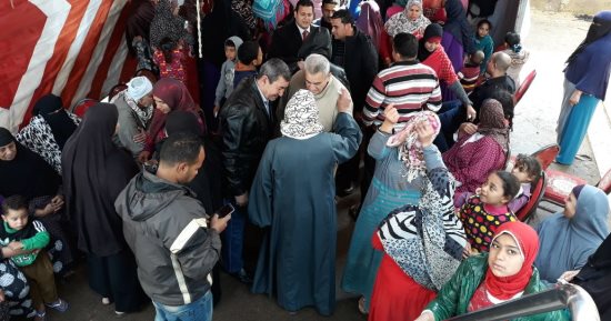 قافلة طبية وخدمية  شاملة فى عزبة الطوير شرقى الإسكندرية