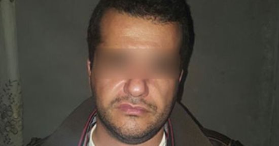 صور.. إحالة أوراق عامل ذبح زوجته وطفليه ومزق أجسادهم بالشرقية للمفتى