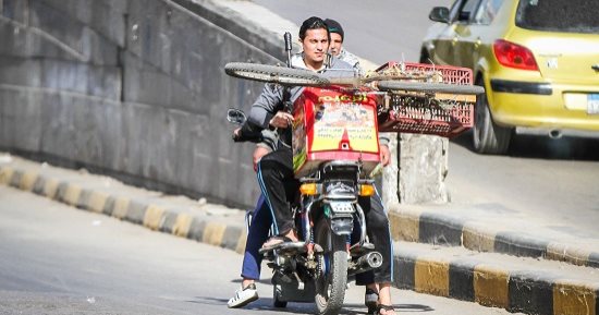 صورة اليوم.. المصرى معروف بجبروته وقوته