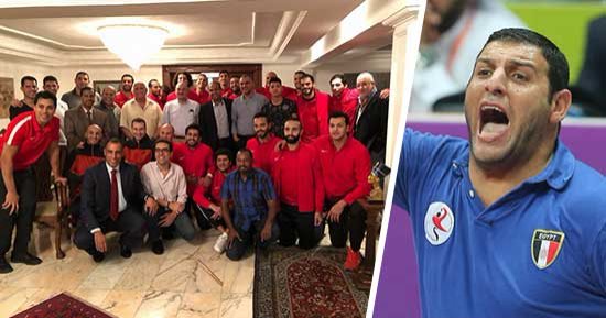 فراعنة اليد يستهلون مشوار الدفاع عن اللقب الأفريقى أمام المغرب فى ضربة البداية.. اللاعبون يطمحون فى تحقيق النجمة الـ7.. 3 لقاءات قوية فى اليوم الأول للبطولة.. والسفير يدعم البعثة فى الجابون