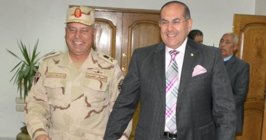 صور .. محافظ سوهاج يلتقى كامل الوزير لتفقد مشروع كوبرى طما العلوى