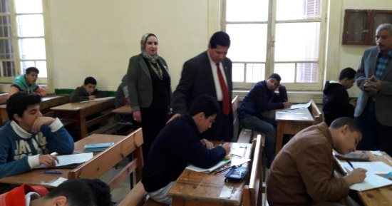 وكيل تعليم كفر الشيخ يستبعد رئيس لجنة إعدادية لإهماله