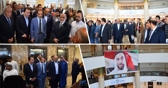 سفير الإمارات وقيادات ماراثون زايد بالأقصر يضعون حجر الأساس للمرحلة الثالثة لمستشف علاج السرطان بالمجان.. يتفقدون غرف الكيماوى والعناية المركزة.. ويوزعون هدايا وآى باد على المرضى والموظفين