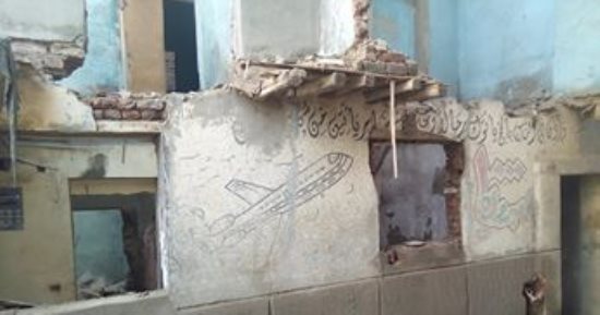 صور.. انتشار ظاهرة هدم المنازل القديمة وبناء عقارات بدون ترخيص بحدائق القبة