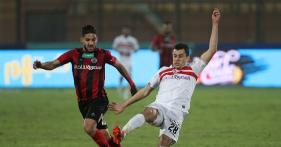 فيديو.. شقيق مدافع الزمالك يمنع كاسونجو من تسجيل هدف فى الداخلية