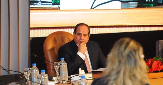 السيسى: مصر بحاجة لـموازنة 18 تريليون جنيه لكى تنهض.. وقضيتى "إنقاذ أمة"