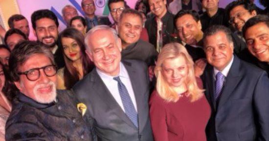 صورة.. غضب على سوشيال ميديا بعد صورة أميتاب باشتان مع نتنياهو