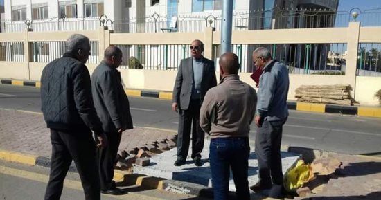 محافظ البحر الأحمر يتابع اعمال رفع الكفاءة والتطوير امام الديوان العام