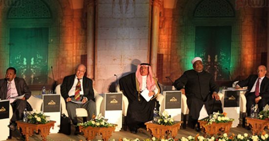 رئيس أكاديمية فلسطين الدولية باكيا: "ناصر" قال ما أخذ بالقوة لا يسترد إلا بها (صور)