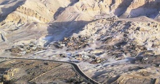 تعرف على "وادى القرود" وعلاقته بالأسرة الـ 18 فى الأقصر