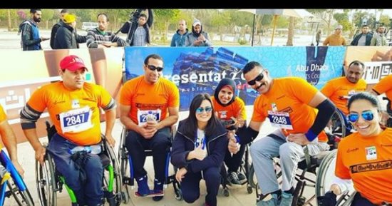 بشرى ومنال سلامة تنشران لقطات من مشاركاتهما فى ماراثون زايد بالأقصر