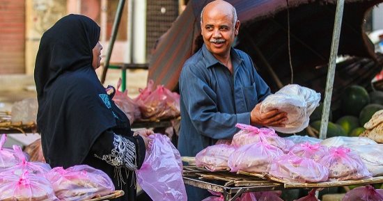 صورة اليوم... الود لا يشيب وإن شابت الوجوه