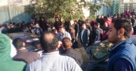 جامعة الزقازيق ردا على تجمهر طلاب التعليم المفتوح: لم يسددوا المصروفات 