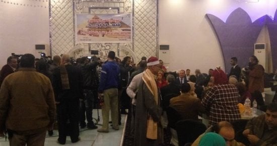 مئات المواطنين يشاركون فى لقاء حزب المؤتمر لدعم السيسي بانتخابات الرئاسة