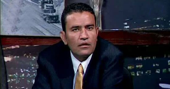 ‏تستهدف توزيع ألف كتاب.. الشاعر حازم المرسى يكشف تفاصل مبادرة "شارك"
