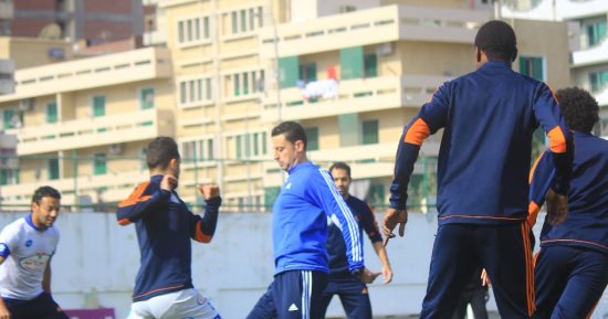 تعليمات خاصة لمدافعى الإسماعيلى أمام الأسيوطى.. اقرأ التفاصيل
