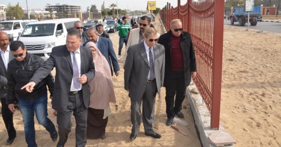 محافظ الإسماعيلية يتفقد سور الجزيرة الوسطى أمام نفق مشاه جامعة قناة السويس 