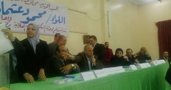 محافظ القليوبية لمواطن يعترض على قرعة الإسكان: "مش أنا اللى بختار"