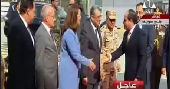 الرئيس السيسى يصل بنى سويف لافتتاح عدد من المشروعات القومية بالصعيد