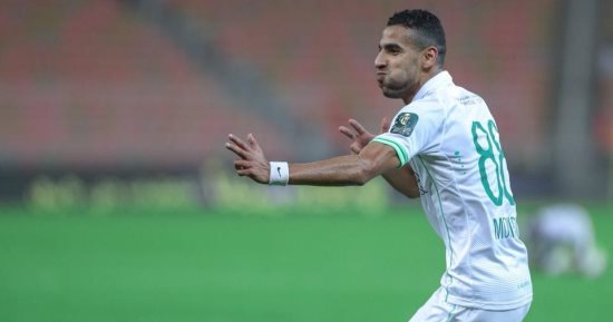 الأهلى السعودى يقيد مؤمن زكريا فى قائمة دورى أبطال آسيا