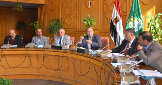 محافظ الإسماعيلية يوافق على إستكمال مشروع الصرف الصحى بقرية القصاصين القديمة