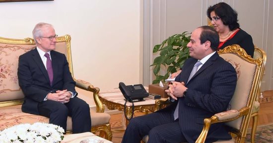 السيسي يستقبل رئيس الاستخبارات الفرنسية ويؤكد خصوصية العلاقات بين البلدين