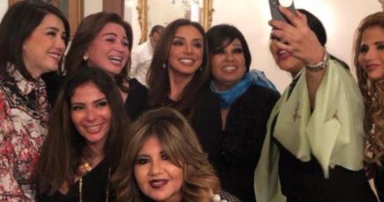 فيفى عبده تهنئ أنغام بعيد ميلادها بـ"سيلفى وخمسة مواه"