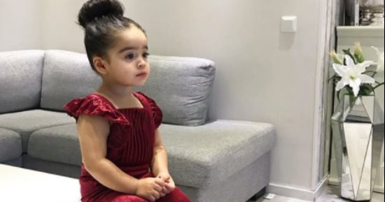 أصغر فاشونيستا لم تكمل عامها الثانى.. "سيلين" تجذب أنظار متابعى أنستجرام