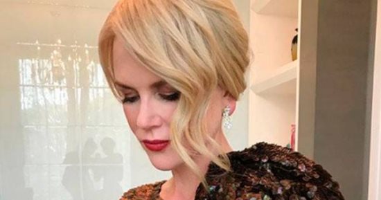 النجوم يحرصون على نشر صور الاستعدادات قبل وصولهم لحفل "SAG AWARDS" على السوشيال ميديا.. إليزابيث موس تلجأ لـ "المساج".. لورا ديرن تحافظ على بشرتها بـ"الماسك".. ونيكول كيدمان تستعرض مجوهراتها.. صور