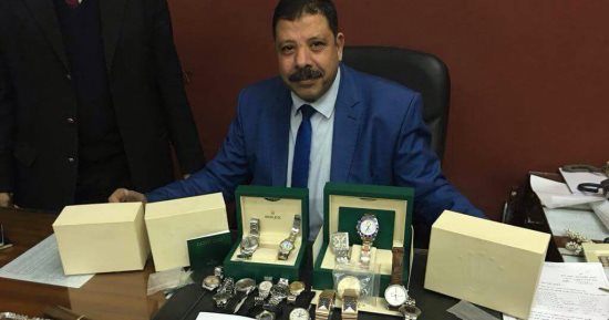 جمارك مطار القاهرة تضبط محاولتى تهريب كمية مشغولات ذهبية وساعات ثمينة