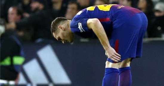 برشلونة فى ورطة دفاعية بعد إصابة فيرمايلين مع بلجيكا