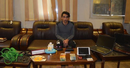 مباحث الشروق تضبط عاطل وراء سرقة الأجهزة الإلكترونية من الشقق ويعترف: نفذت 6 جرائم