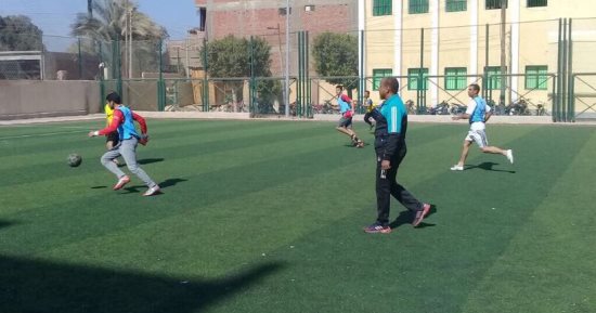 صور.. من أجل مصر تنظم دورة رياضية فى كرة القدم الخماسية بأسيوط دعما للسيسى