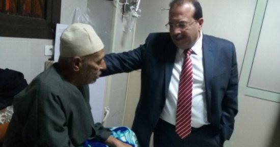 رئيس جامعة طنطا يتفقد المستشفيات الجامعية ليلاً